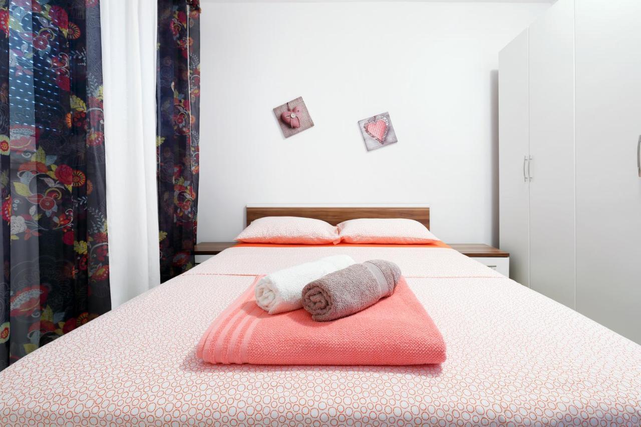 Apartman Don Đảo Pag Ngoại thất bức ảnh